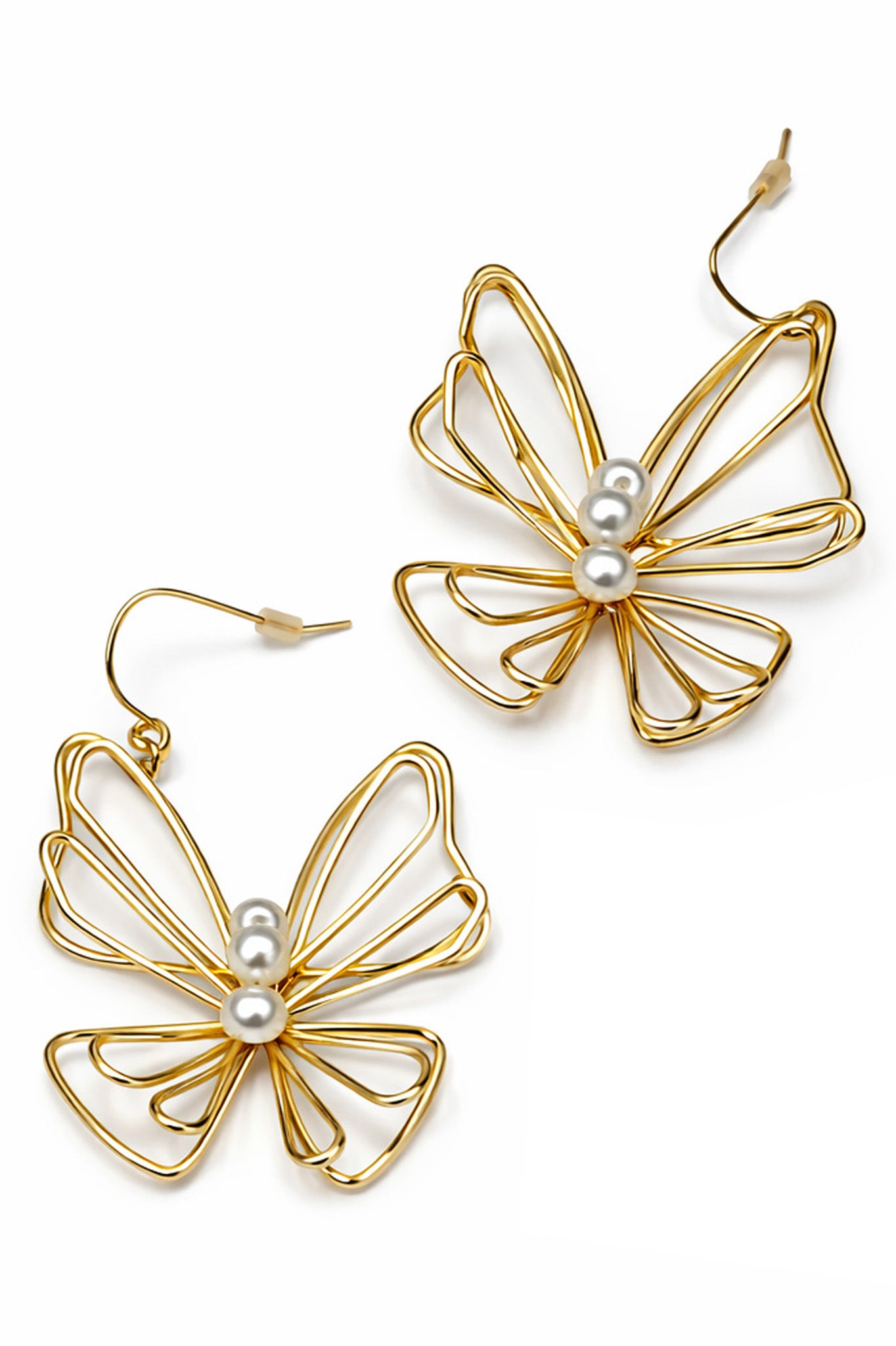Mariposa Gold Wire and Pearl Butterfly Earrings - ShopPromesa