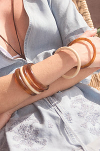 Hillhurst Three-Piece Marble Resin Bangle Set - ShopPromesa