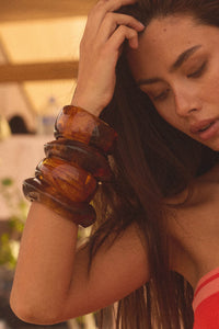 Somera Tortoise Resin Organic Bangle Bracelet - ShopPromesa