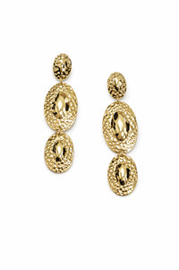 Benedict Hammered Gold Oval Dangle Earrings - ShopPromesa