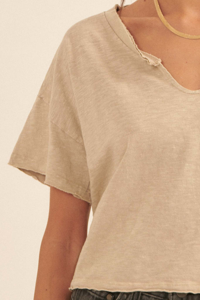 Low-Key Life Cropped Split-Neck Raw-Edge Tee - ShopPromesa