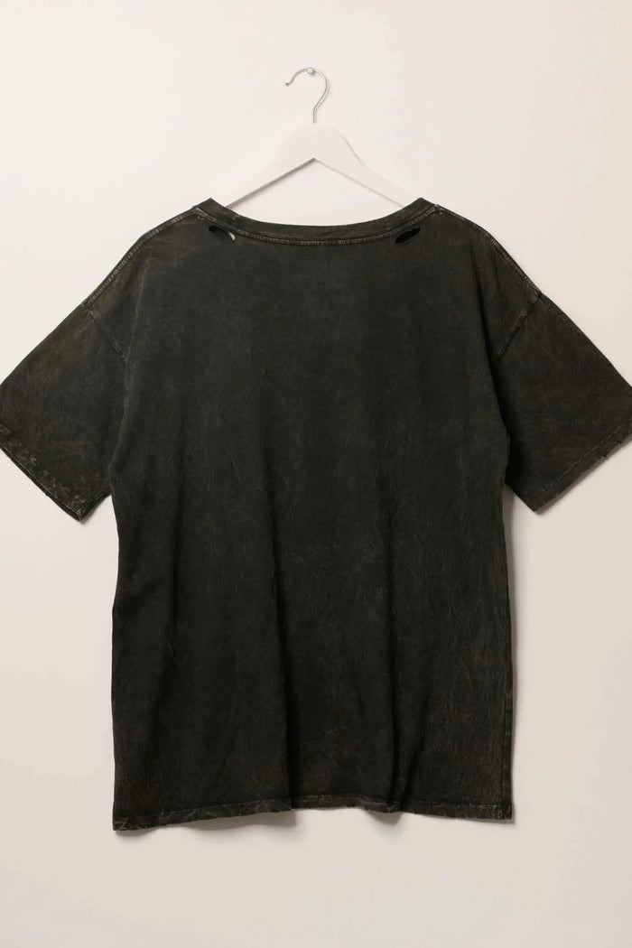 Wild West Distressed Oversize Graphic Tee - ShopPromesa