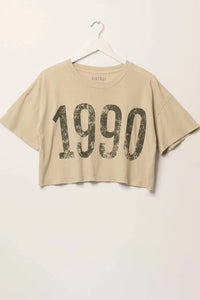 1990 Cropped Vintage-Print Graphic Tee - ShopPromesa