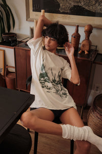 Mustang Mountain Distressed Oversize Graphic Tee - ShopPromesa