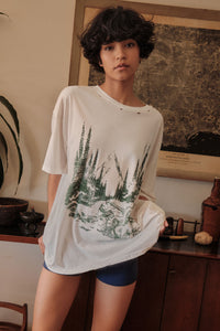 Mustang Mountain Distressed Oversize Graphic Tee - ShopPromesa