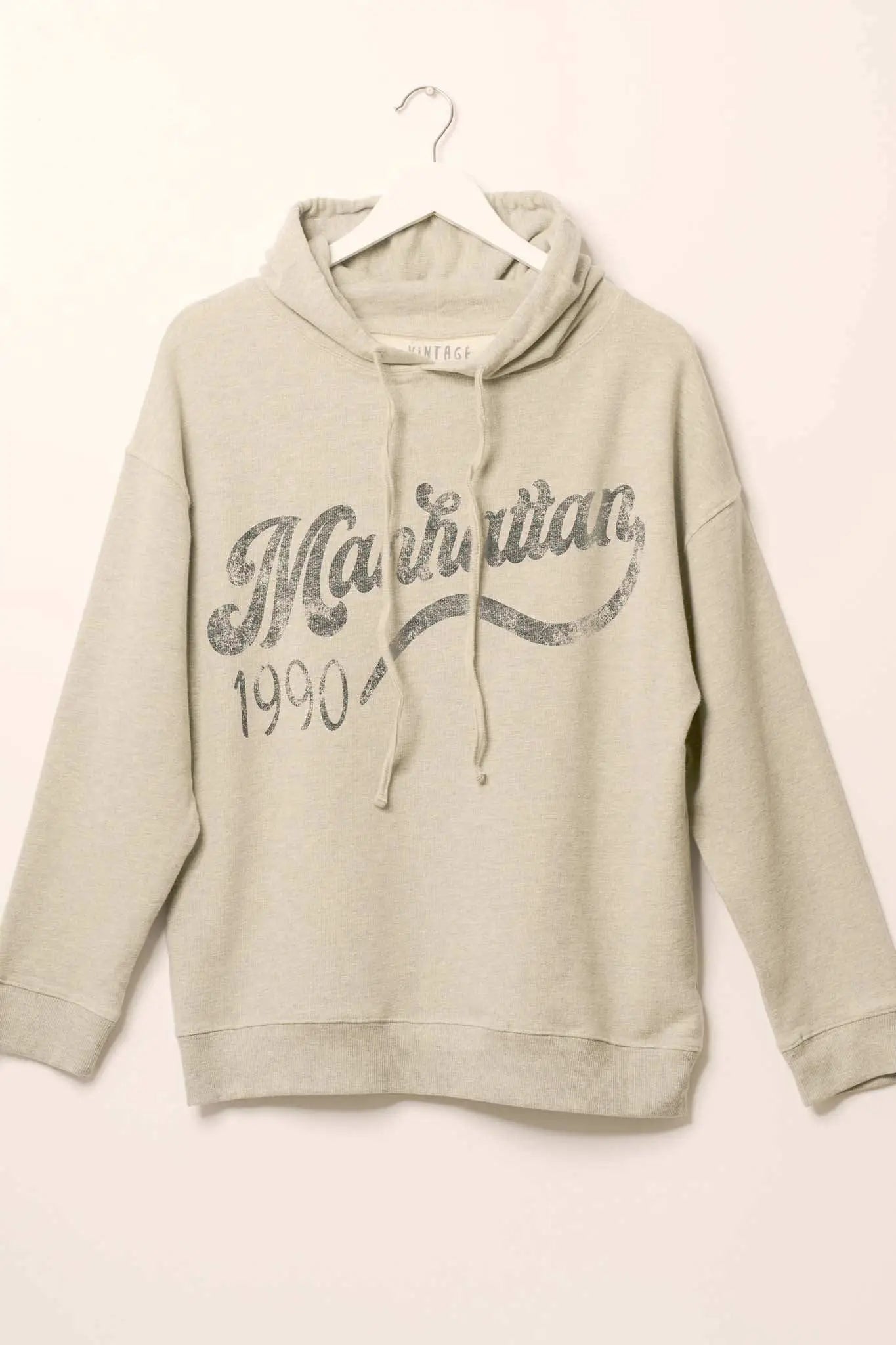 Manhattan 1990 Vintage-Print Graphic Hoodie - ShopPromesa