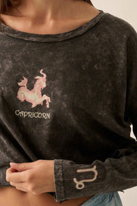 Astrology Girl Cropped Long-Sleeve Graphic Tee - ShopPromesa