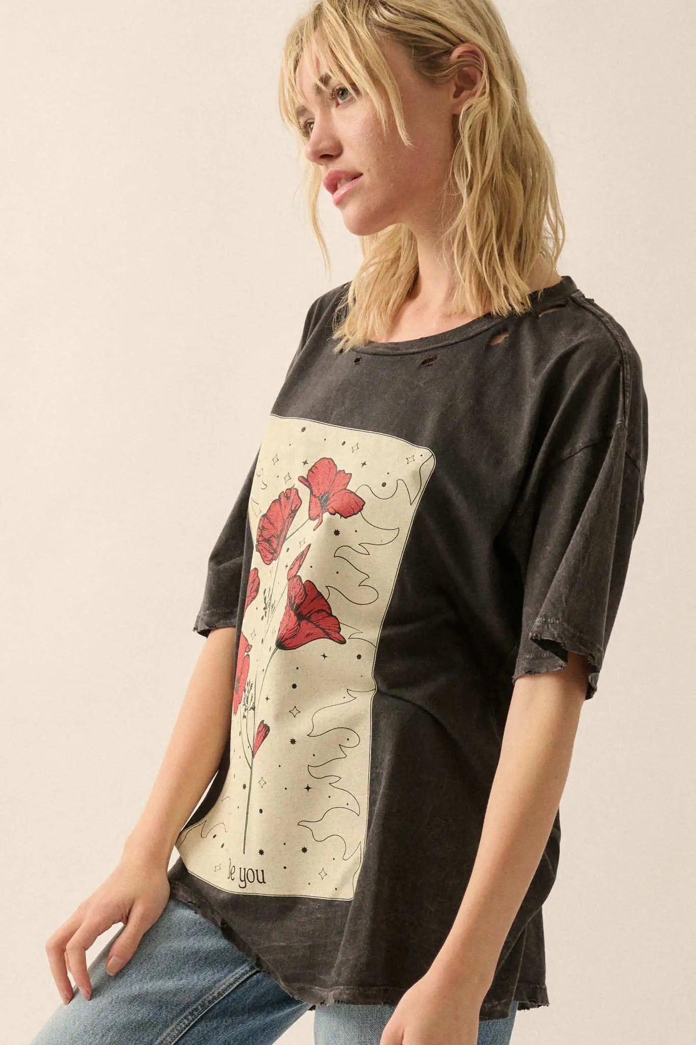 Pretty Poppy Tarot Distressed Oversize Graphic Tee - ShopPromesa