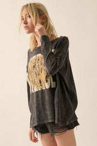 Fierce Tiger Vintage-Wash Long-Sleeve Graphic Tee - ShopPromesa