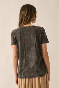 Lover Vintage-Wash Floral Graphic Tee - ShopPromesa