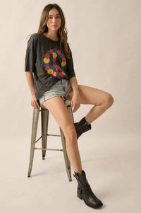 Peace Out Floral Peace Sign Distressed Graphic Tee - ShopPromesa