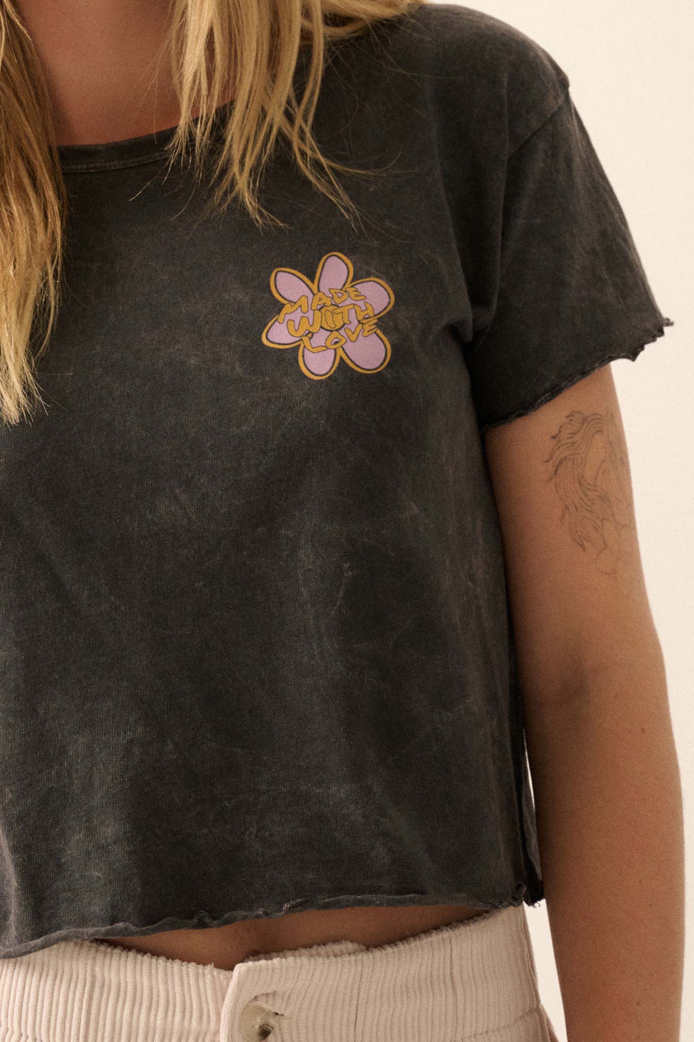 Made With Love Floral Peace Sign Graphic Baby Tee - ShopPromesa