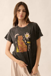 Timeless Tiger Vintage-Wash Graphic Tee - ShopPromesa