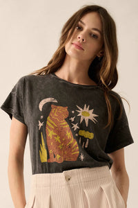 Timeless Tiger Vintage-Wash Graphic Tee - ShopPromesa