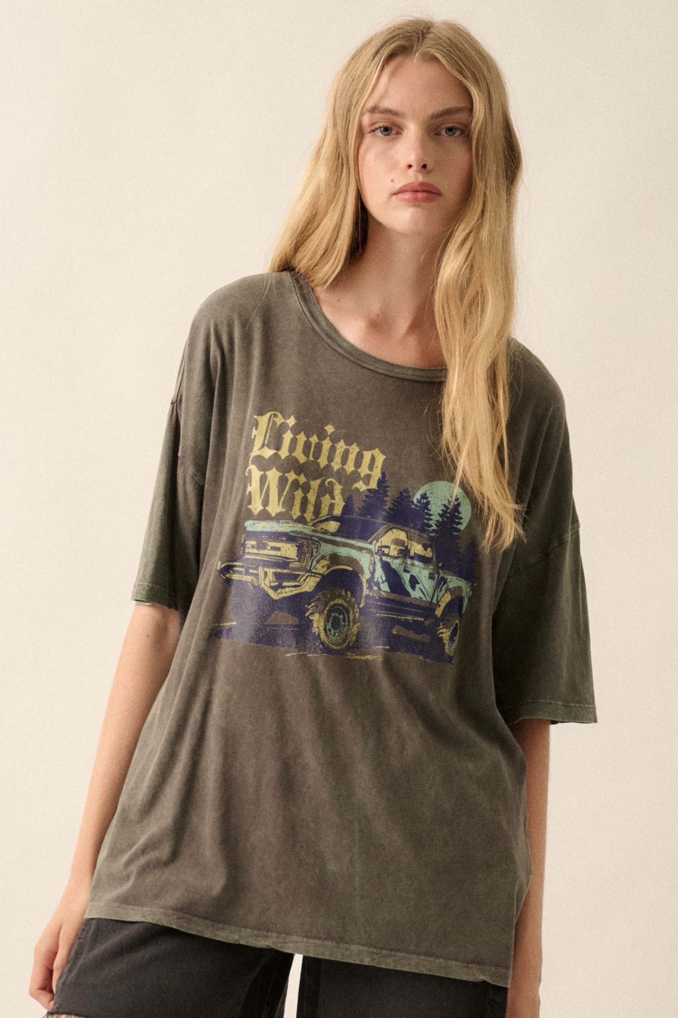 Living Wild Vintage-Wash Pickup Truck Graphic Tee - ShopPromesa