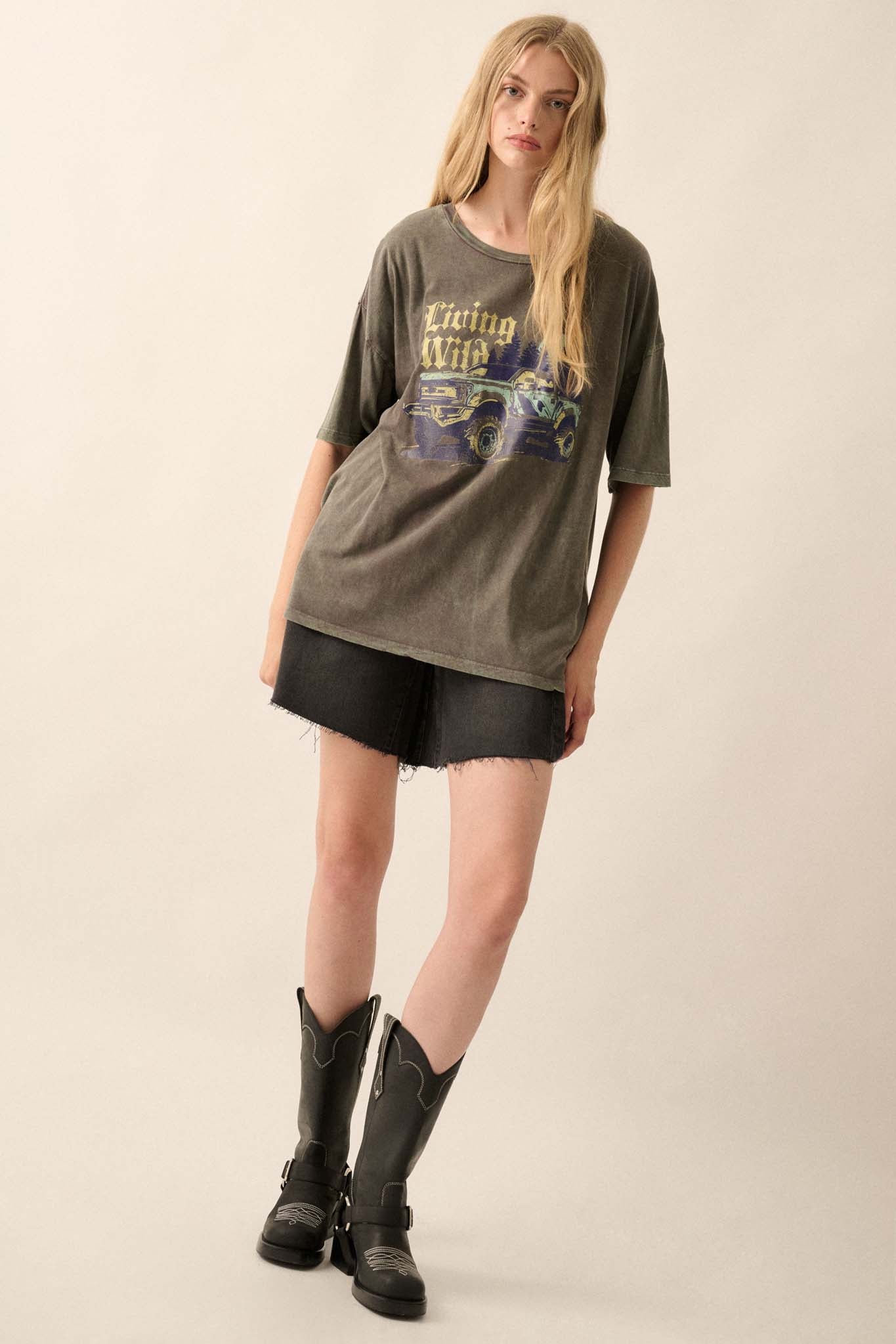 Living Wild Vintage-Wash Pickup Truck Graphic Tee - ShopPromesa