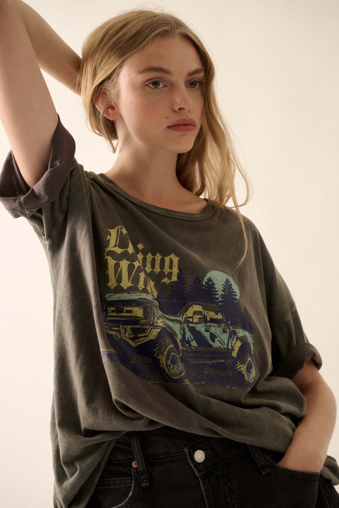 Living Wild Vintage-Wash Pickup Truck Graphic Tee - ShopPromesa