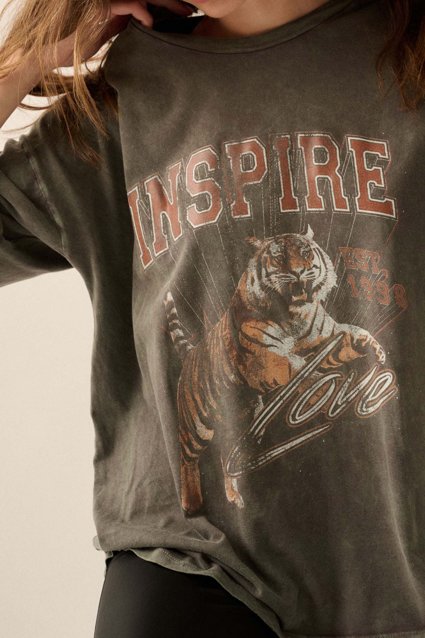 Inspired Tiger Oversize Vintage-Wash Graphic Tee - ShopPromesa