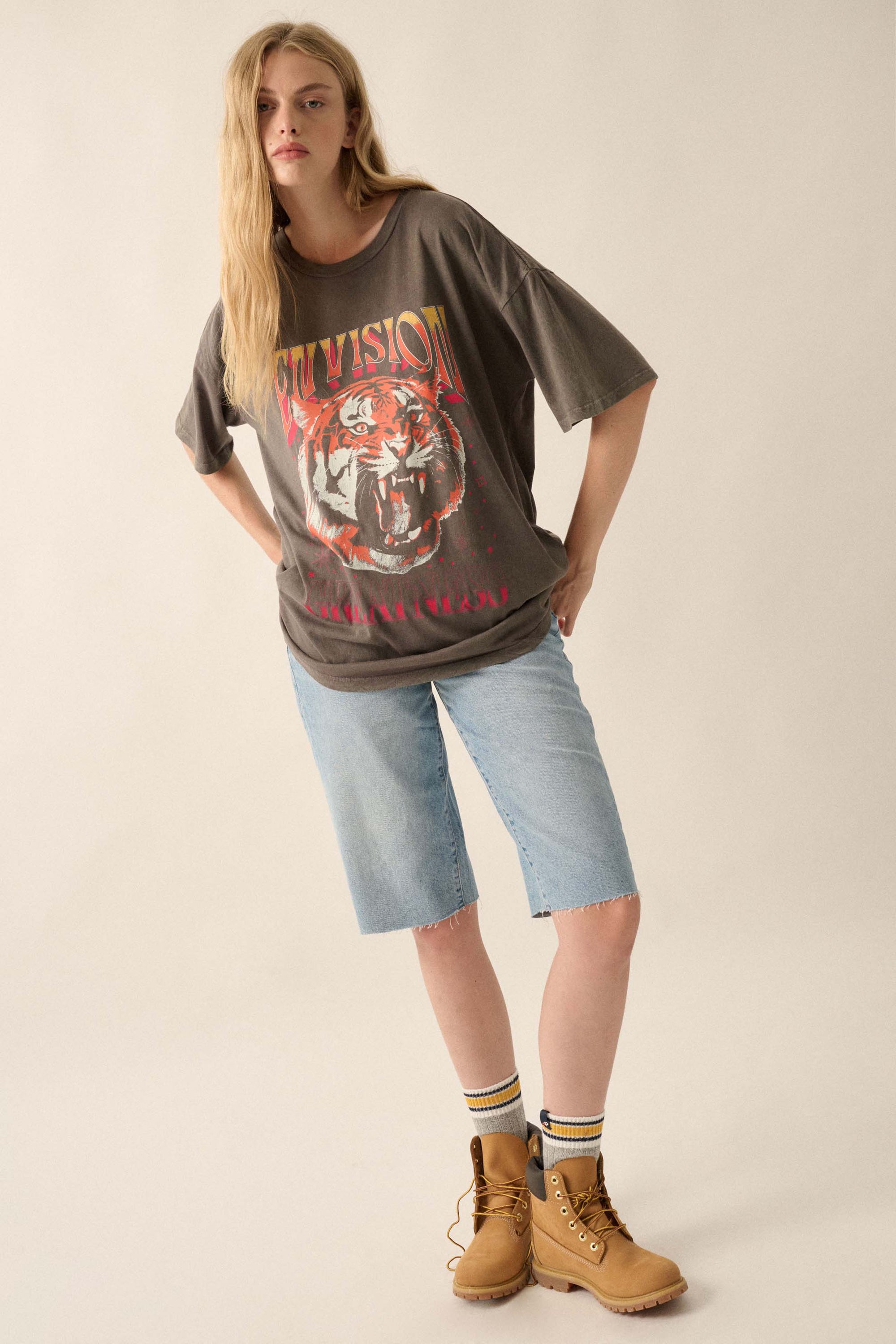 You Bow Girl Oversize Cuffed Graphic Tee - ShopPromesa