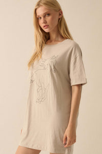 Wild Horses Oversize Hand-Drawn Graphic Tee - ShopPromesa