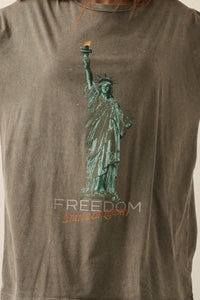 Lady Liberty Vintage-Wash Oversize Graphic Tee - ShopPromesa