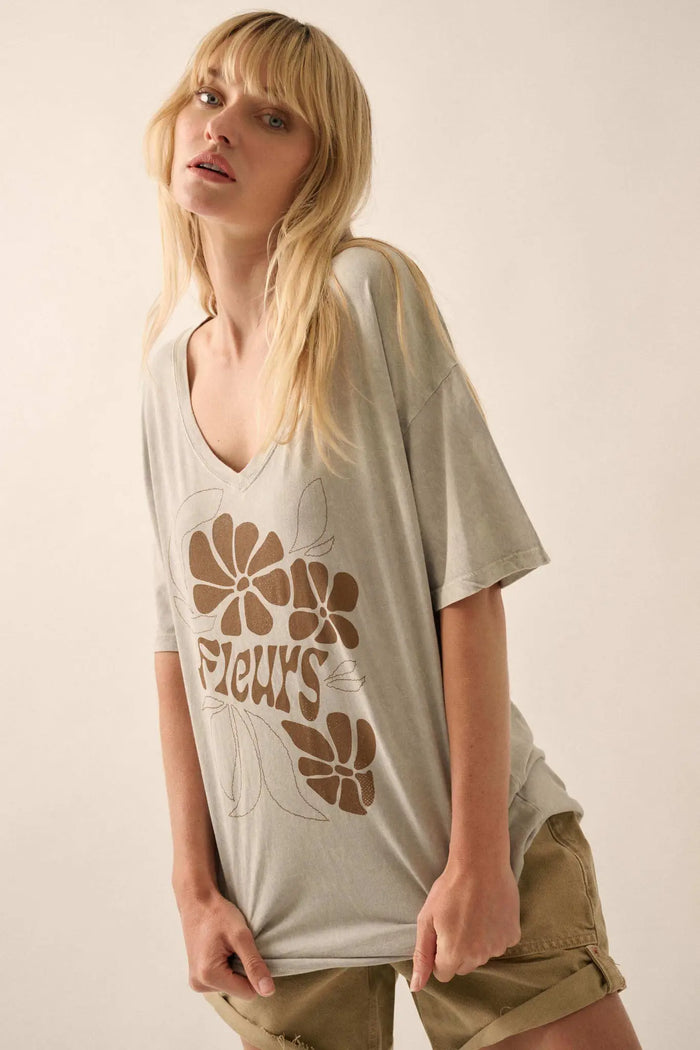 Fleurs Vintage-Wash V-Neck Graphic Tee - ShopPromesa