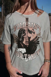 Wild Ain't For Tamin' Slashed Graphic Tee - ShopPromesa