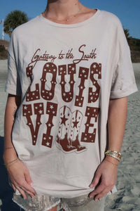 Louisville Boots Oversize Cuffed Graphic Tee - ShopPromesa