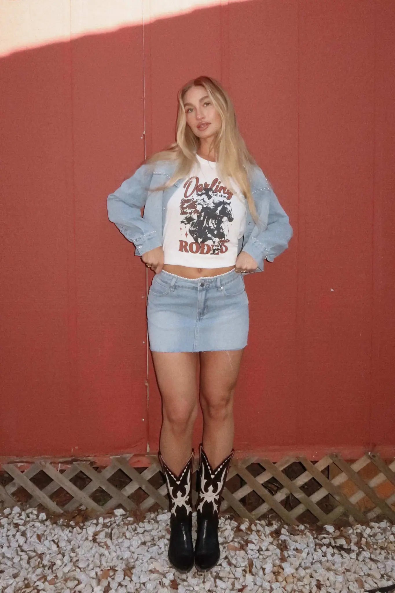 Darling of the Rodeo Sleeveless Graphic Tee - ShopPromesa