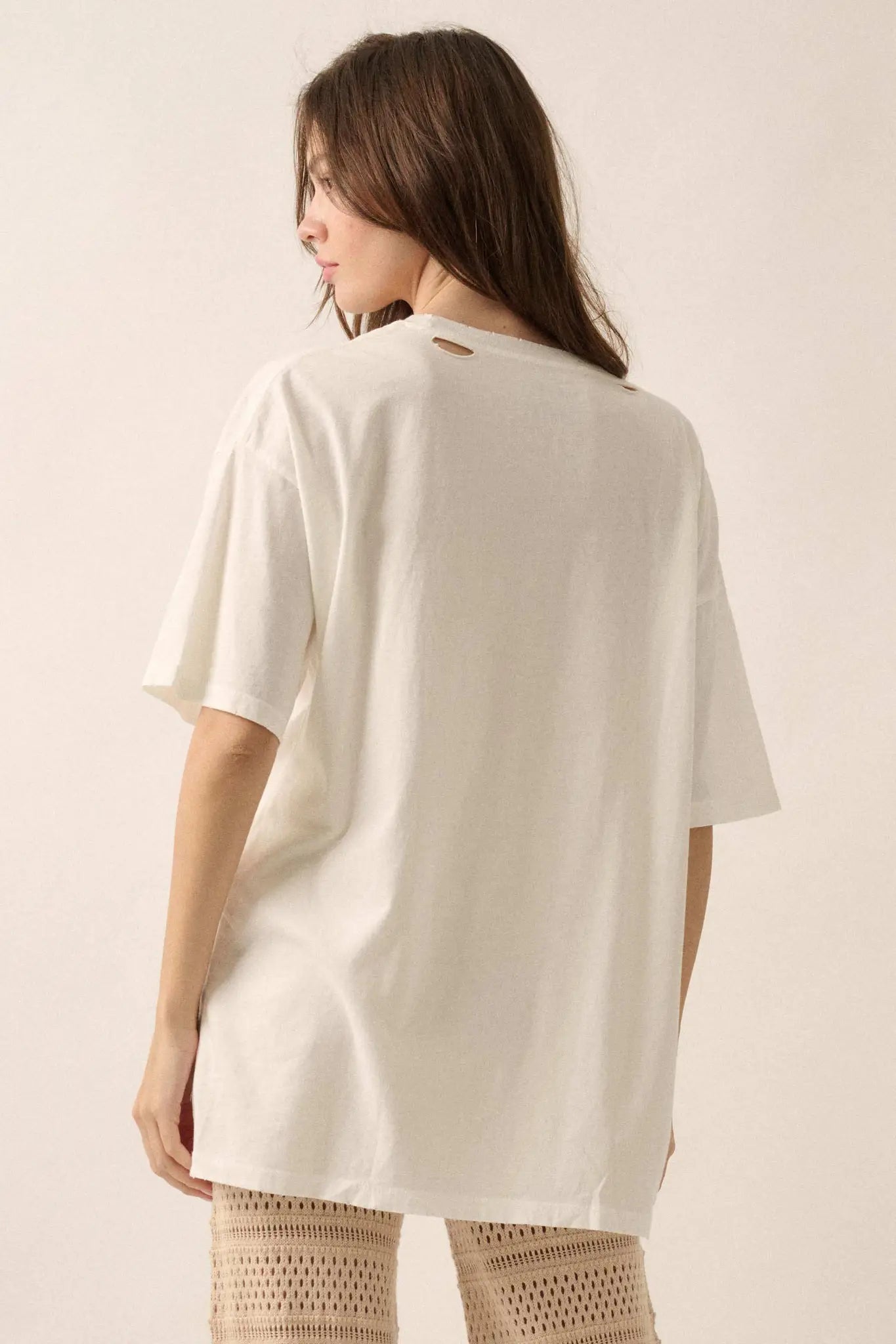 Hold Your Horses Oversize Distressed Graphic Tee - ShopPromesa