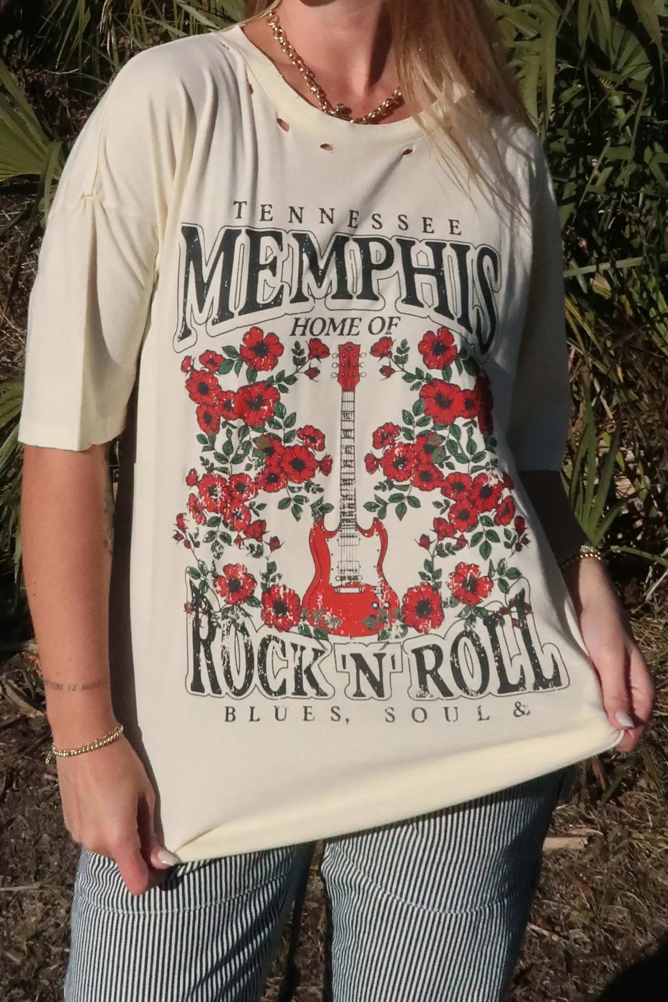 Memphis Rock 'N' Roll Distressed Graphic Tee - ShopPromesa