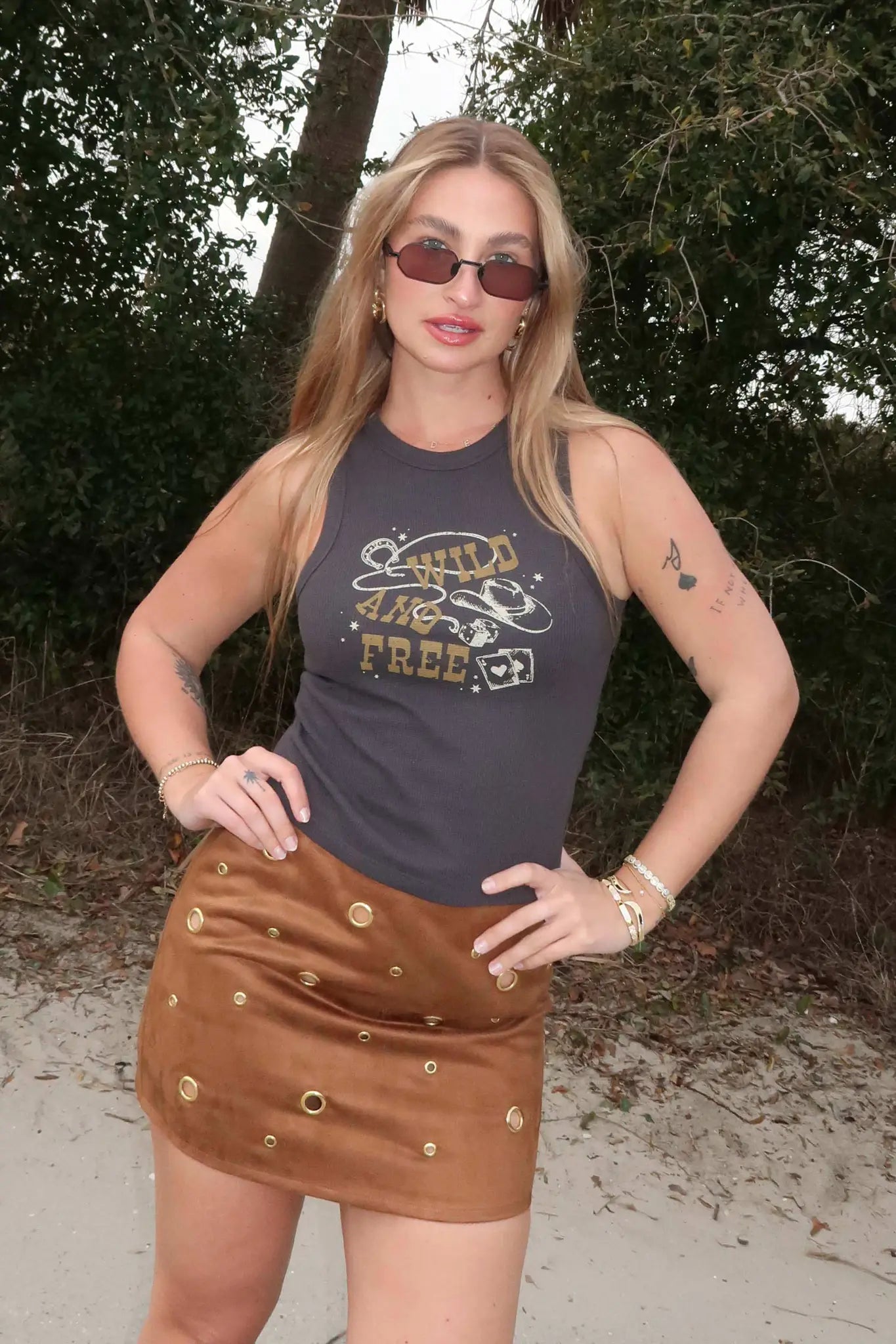 Wild and Free Thermal Graphic Tank Top - ShopPromesa