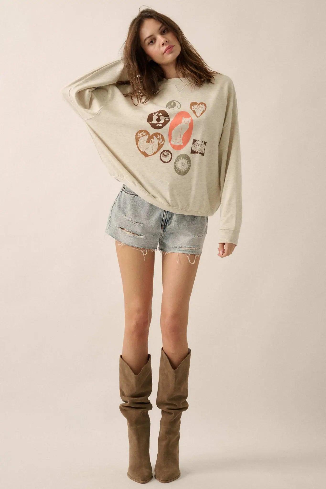 Favorite Things Vintage-Print Graphic Sweatshirt - ShopPromesa