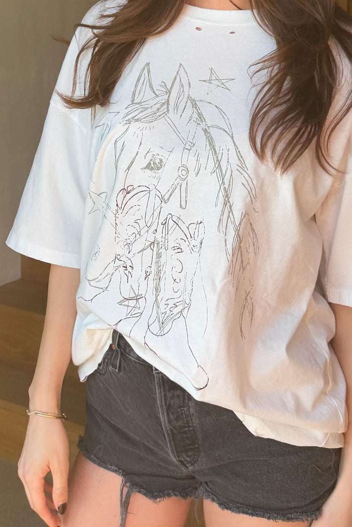 One Horse Town Distressed Hand-Drawn Graphic Tee - ShopPromesa