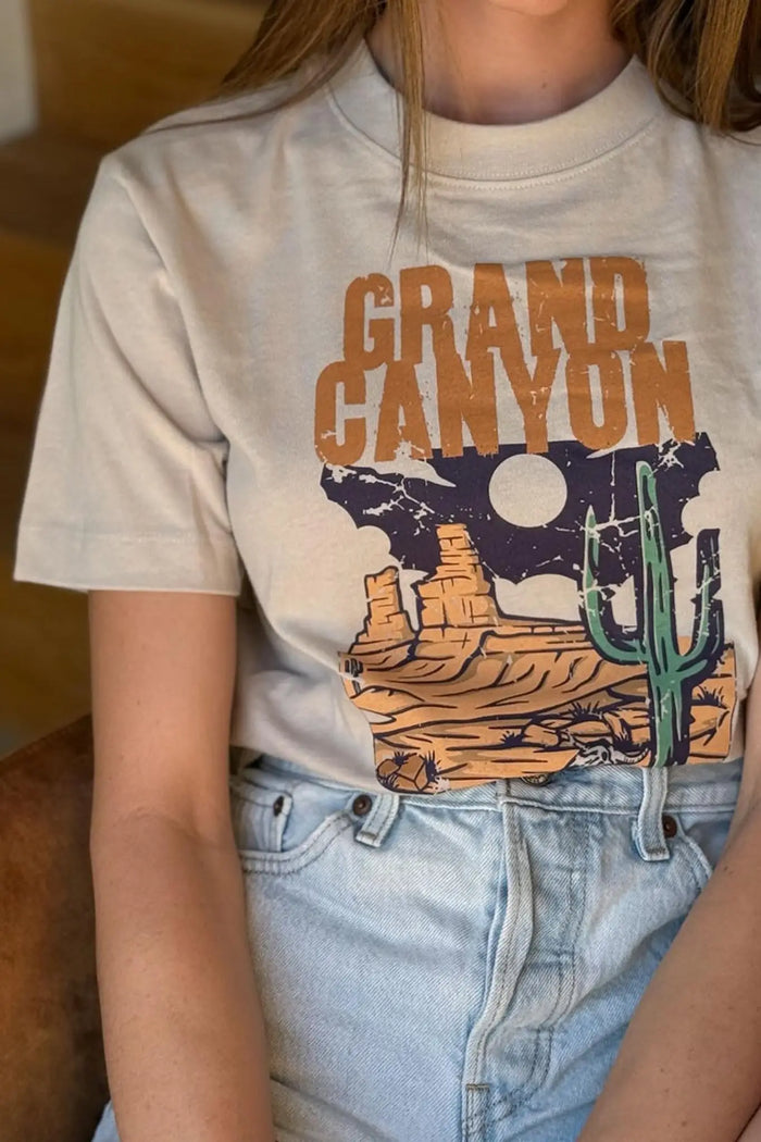 Grand Canyon Vintage-Print Cropped Graphic Tee - ShopPromesa