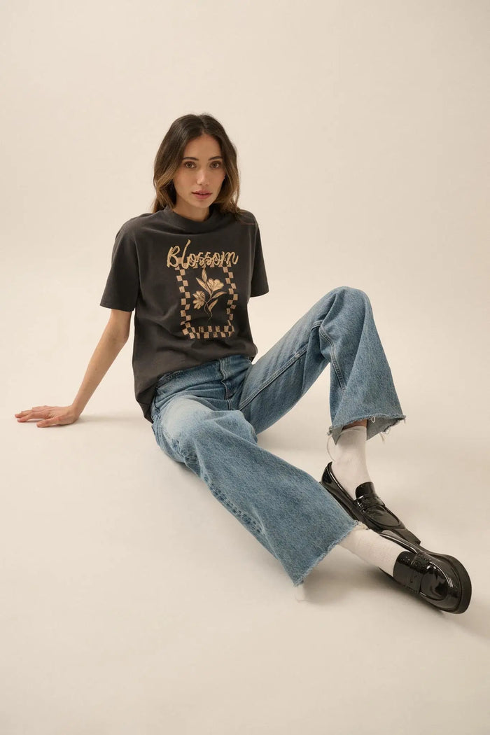 Sweet Nectarine Crew-Neck Thermal Graphic Tank Top - ShopPromesa