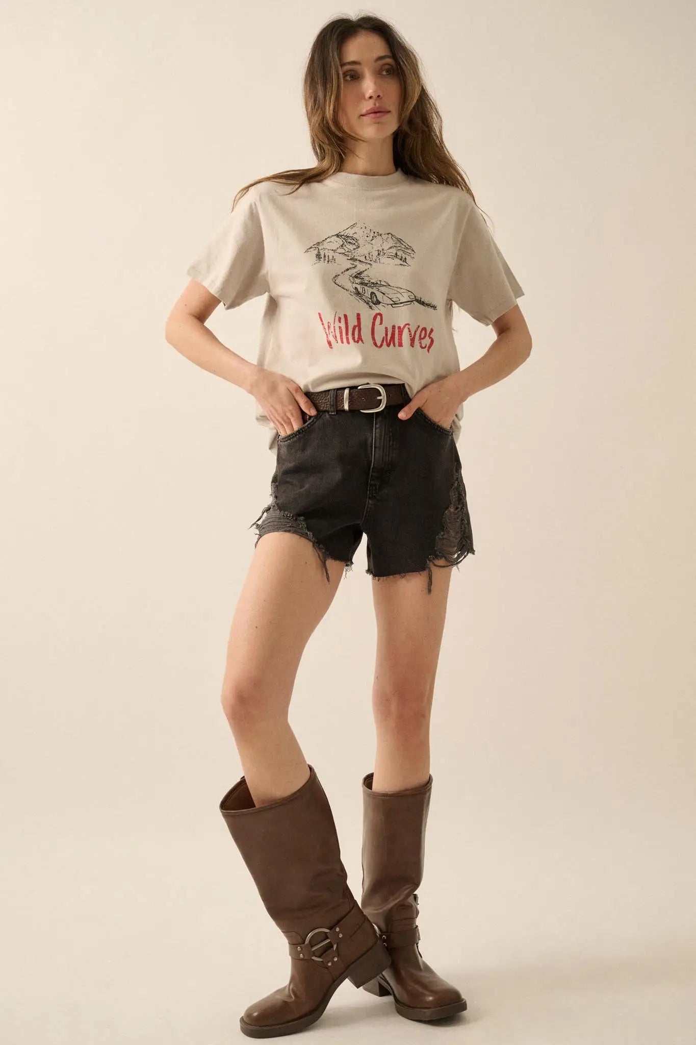 Wild Curves Vintage-Print Hot Rod Graphic Tee - ShopPromesa