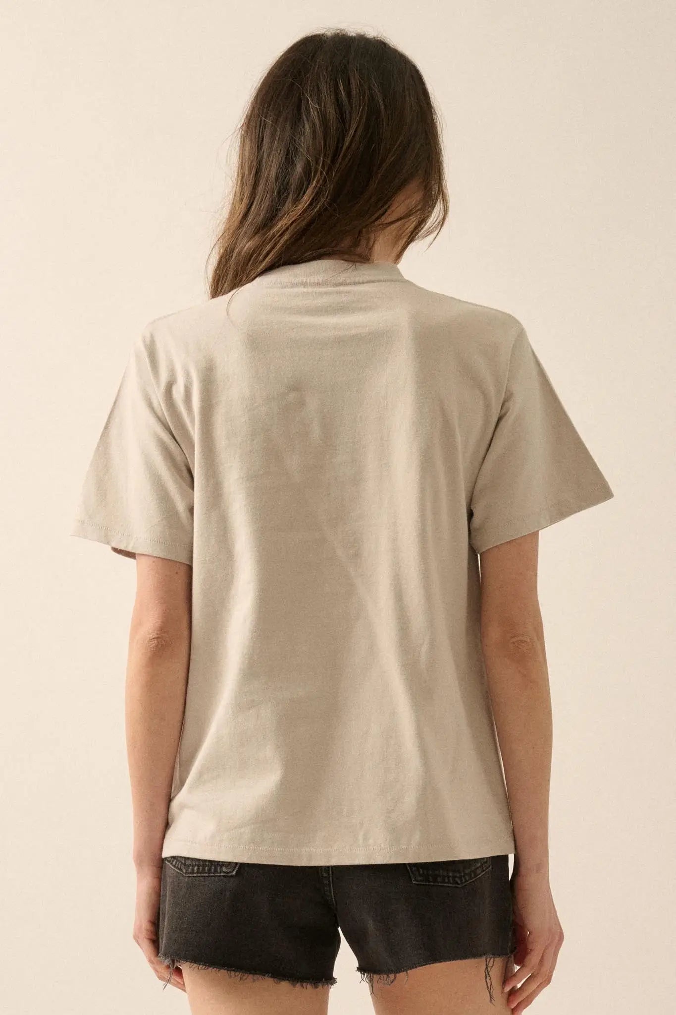 Wild Curves Vintage-Print Hot Rod Graphic Tee - ShopPromesa