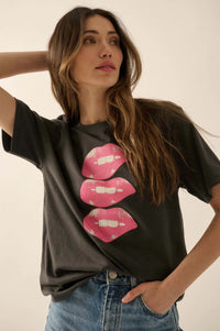 Lip Bite Vintage-Print Garment-Dyed Graphic Tee - ShopPromesa