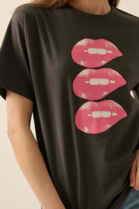 Lip Bite Vintage-Print Garment-Dyed Graphic Tee - ShopPromesa