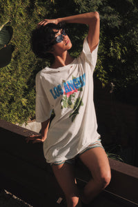 Los Angeles Rose Distressed Oversize Graphic Tee - ShopPromesa
