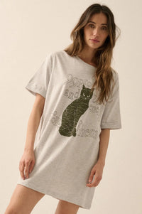 99 Problems Vintage-Print Oversize Cat Graphic Tee - ShopPromesa