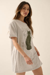 99 Problems Vintage-Print Oversize Cat Graphic Tee - ShopPromesa