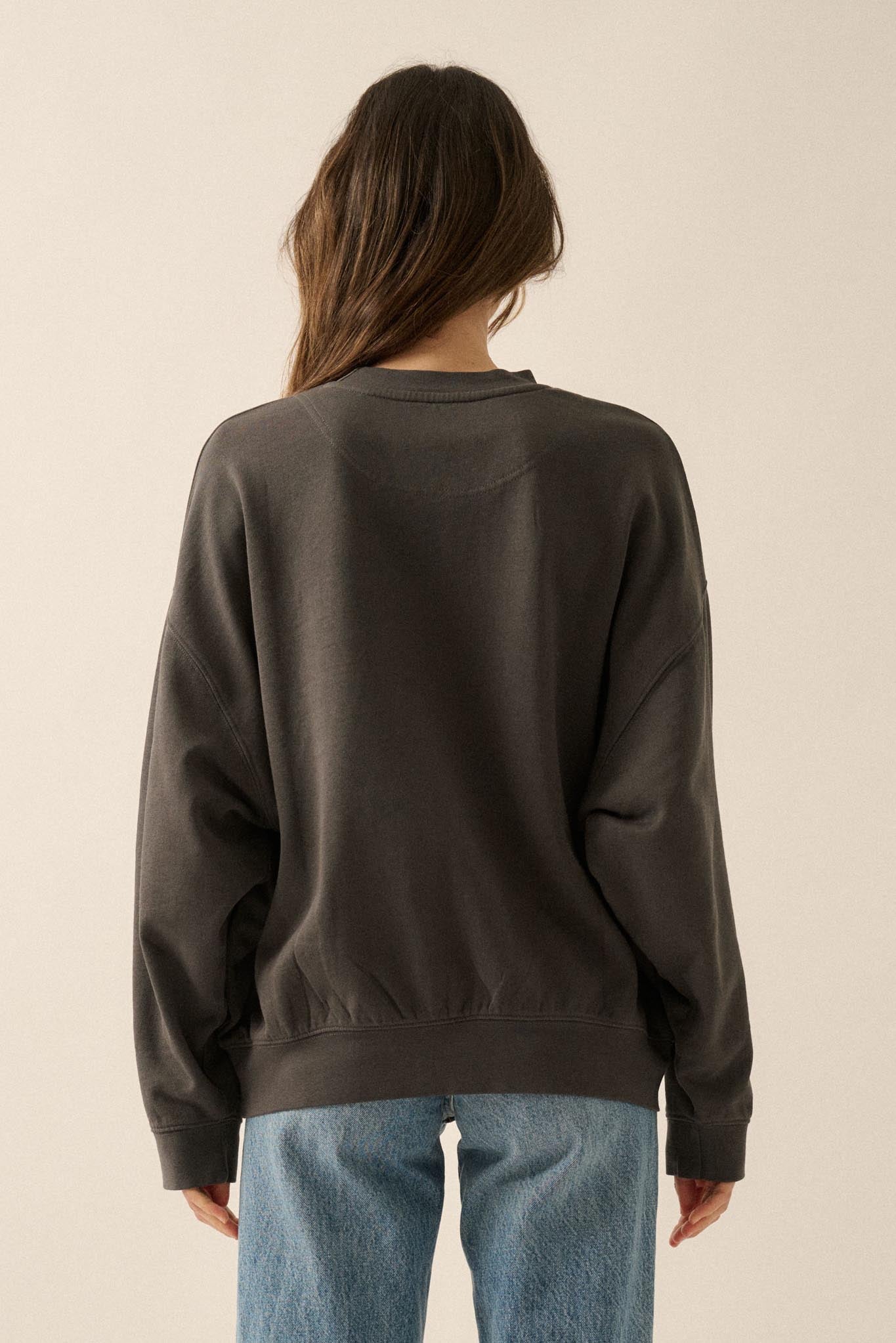 Peace & Quiet Vintage-Print Graphic Sweatshirt - ShopPromesa