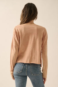 Wander West Cropped Long-Sleeve Graphic Tee - ShopPromesa