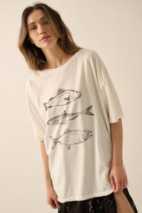 Go Fish Vintage-Print Oversize Graphic Tee - ShopPromesa