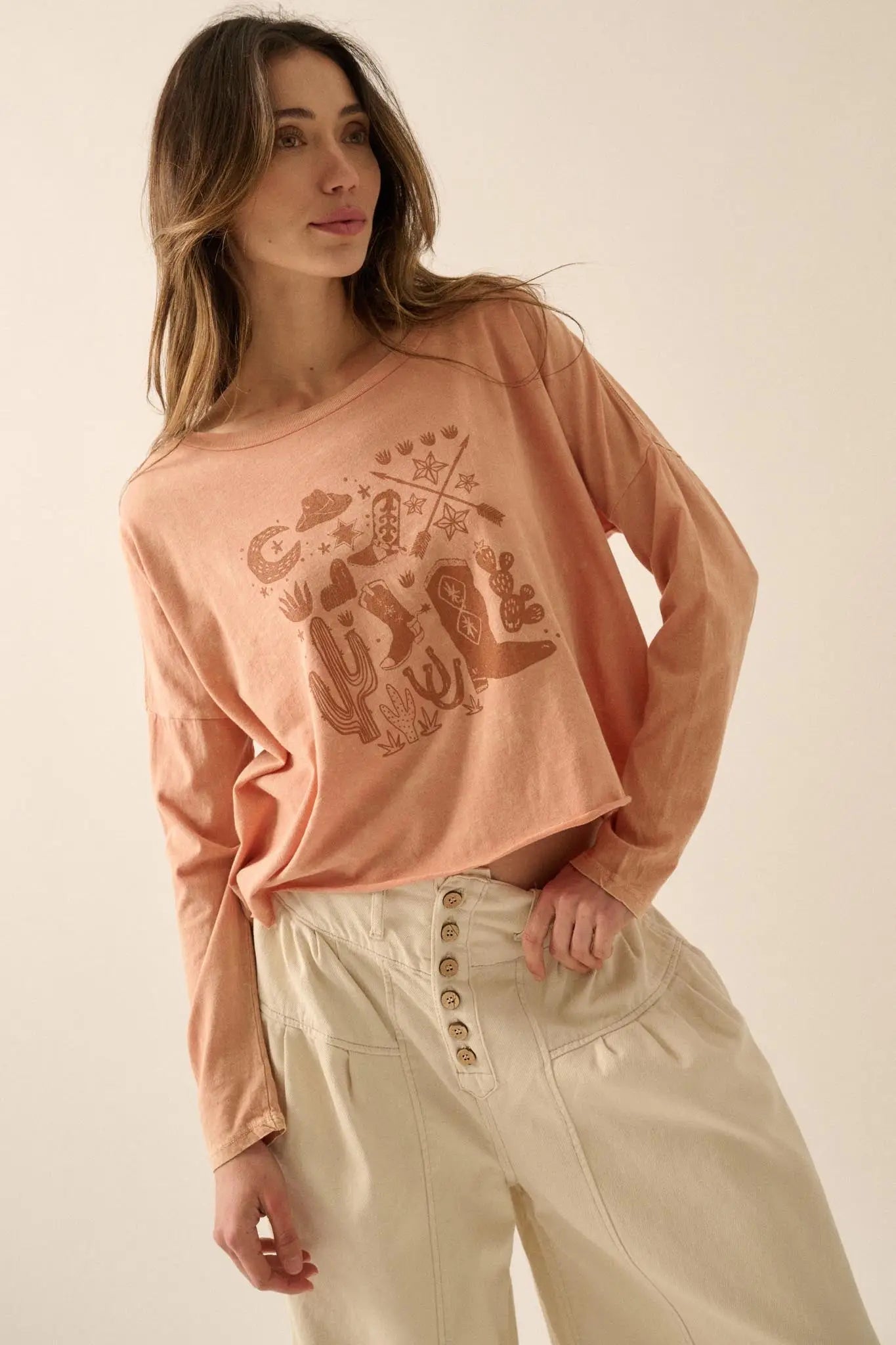 Western Spirit Cropped Long-Sleeve Graphic Tee - ShopPromesa