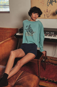 Wild Bronco Cropped Long-Sleeve Graphic Tee - ShopPromesa