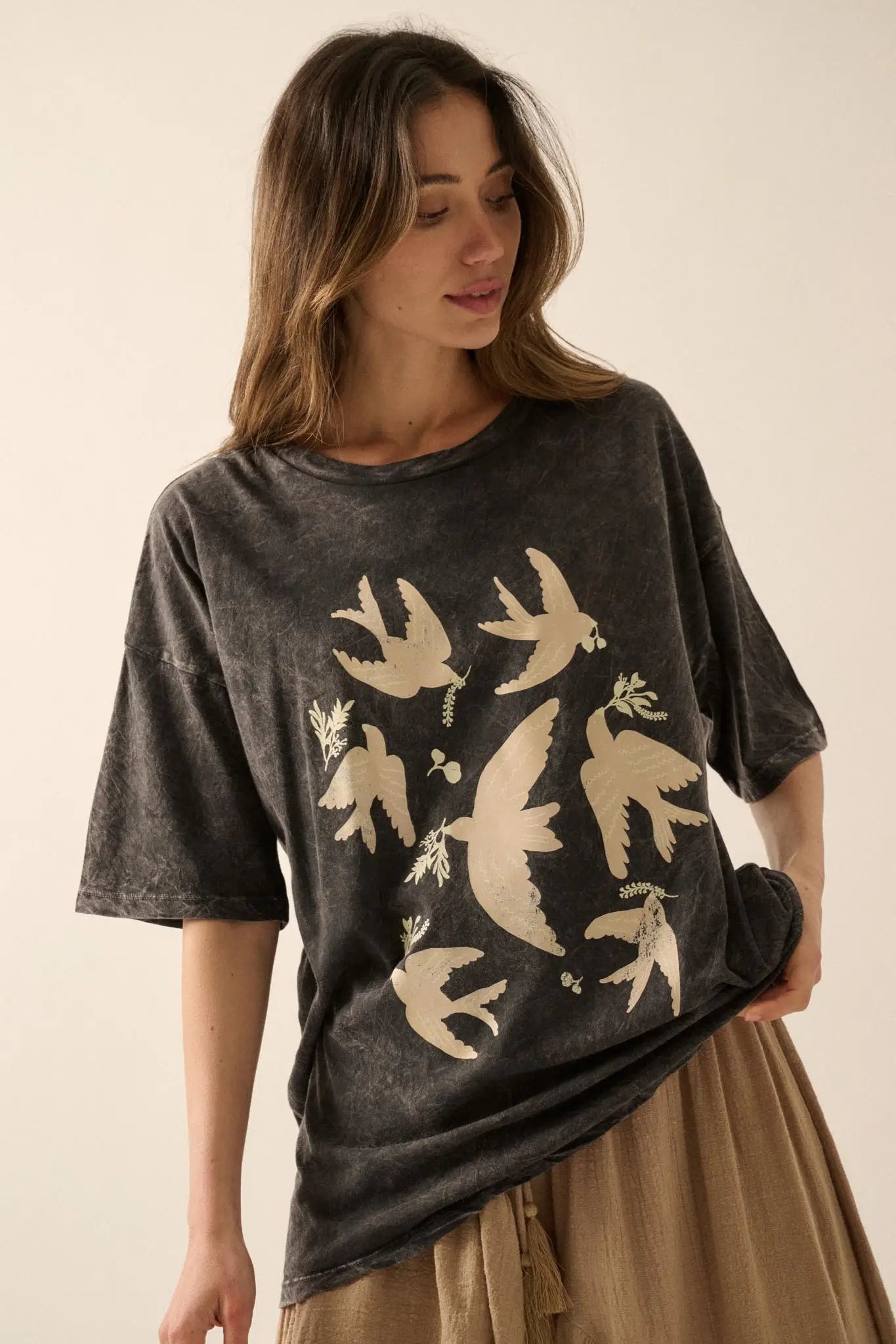 Free as a Bird Vintage-Wash Oversize Graphic Tee - ShopPromesa