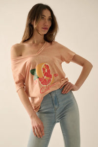 Golden State Grapefruit V-Neck Graphic Tee - ShopPromesa